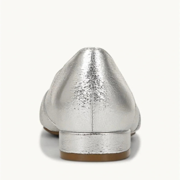 NWOB Lifestride Carmen Metallic Silver Faux Leather Slip-on Shoes 8 - Picture 6 of 14